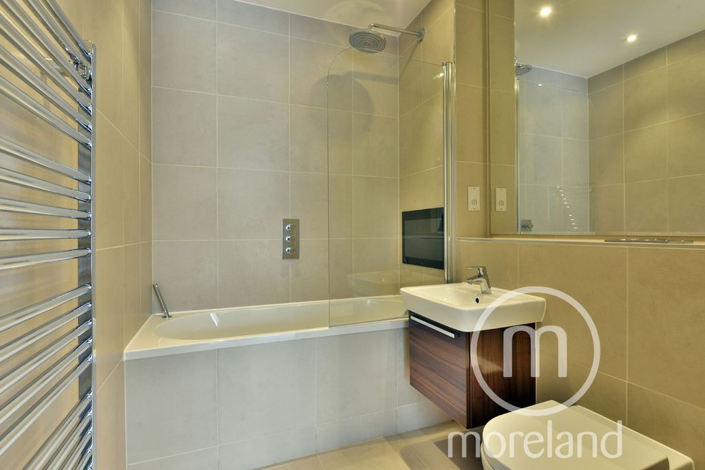 Property photo 3 of 9 3835874