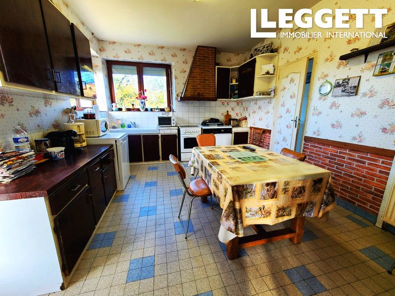 Property photo 3 of 10