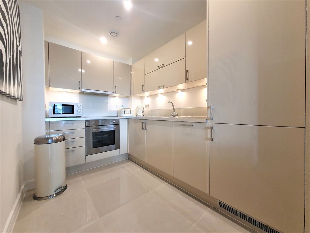 Property photo 2 of 5 Kitchen