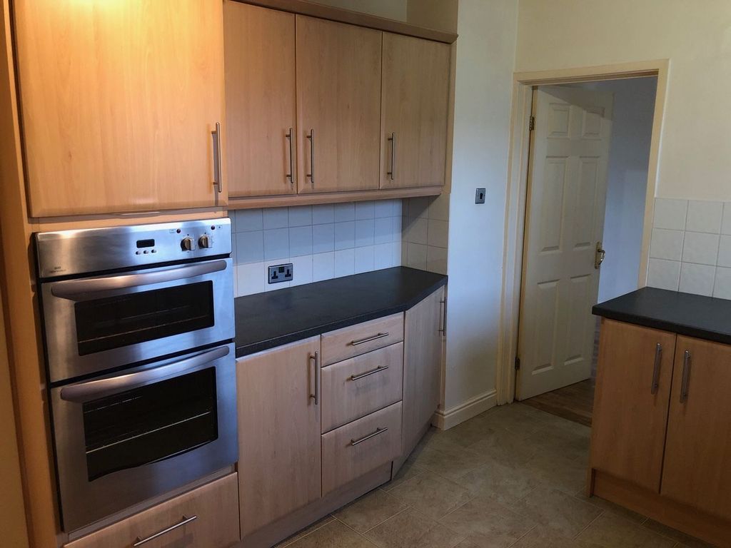 Property photo 3 of 14 Photograph 3