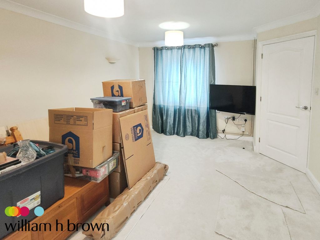 Property photo 3 of 16 Image