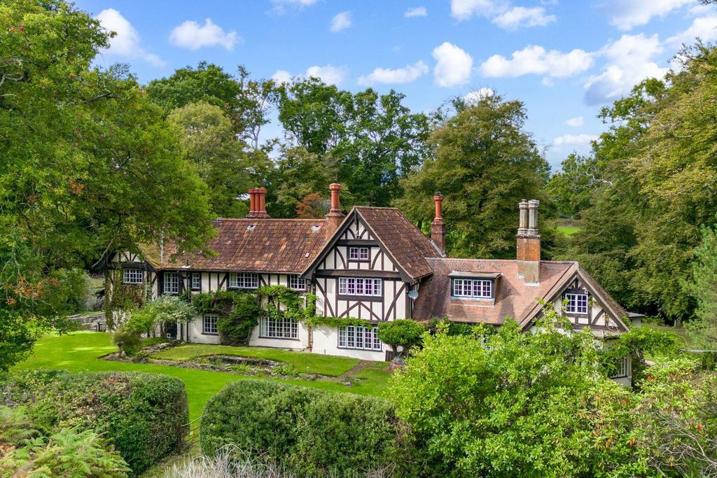 Property photo 1 of 28 Image