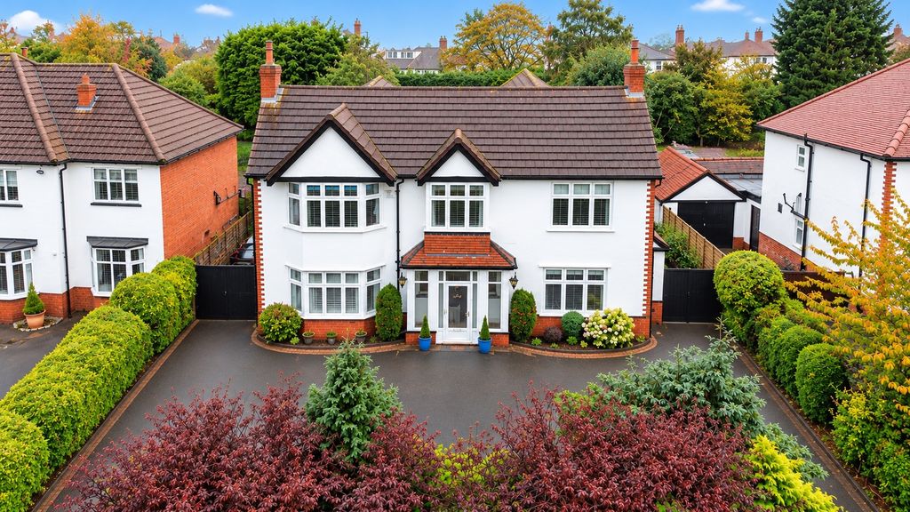 Property photo 1 of 32 5897330