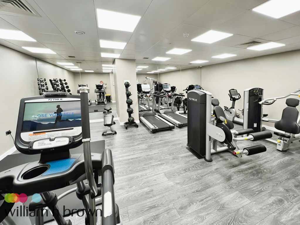 Property photo 3 of 17 Image