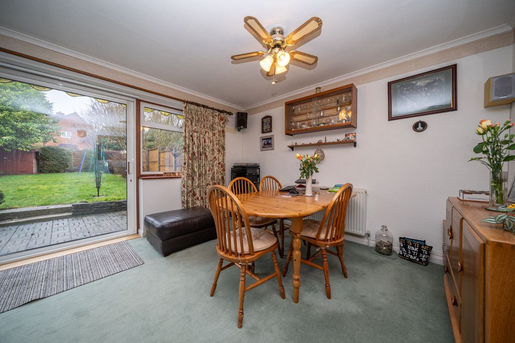 Property photo 3 of 14