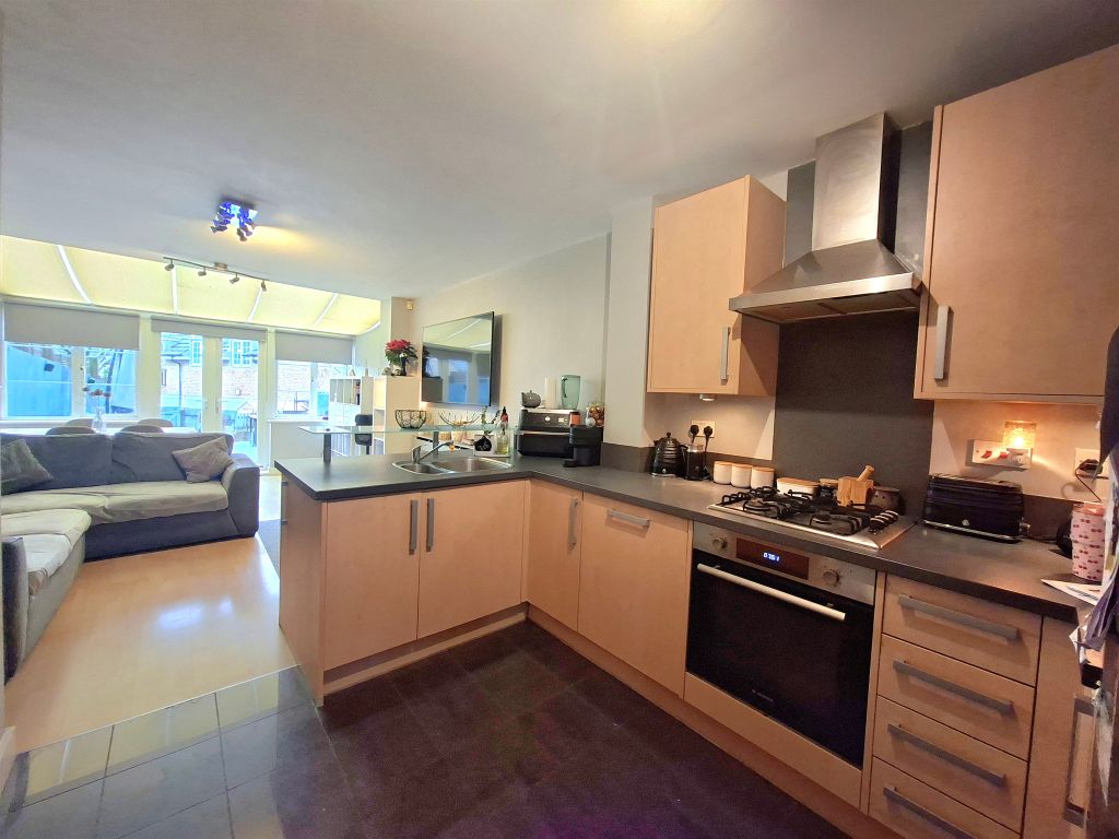 Property photo 2 of 5