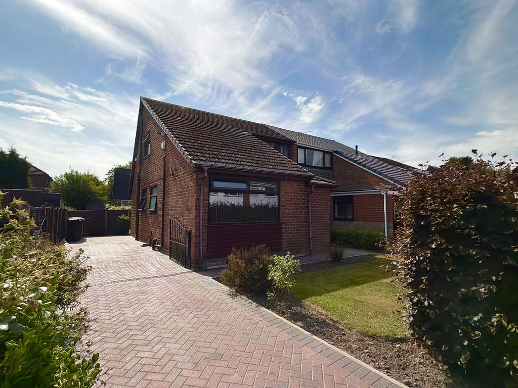 Property photo 2 of 23