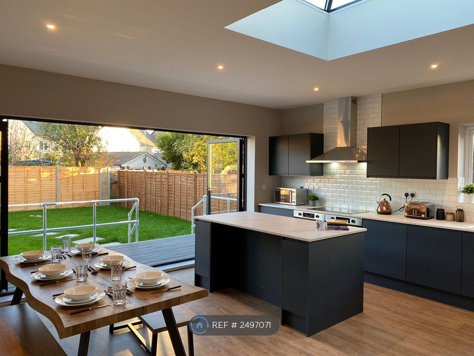 Property photo 2 of 6 Spacious Kitchen-Diner