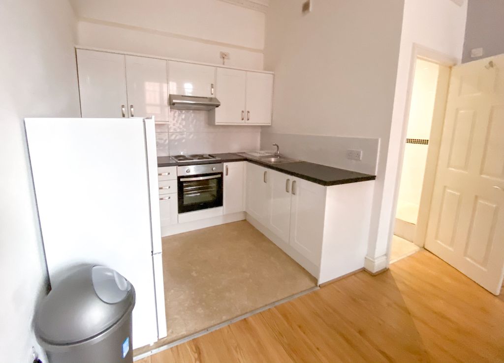 Property photo 3 of 6 Img_0105