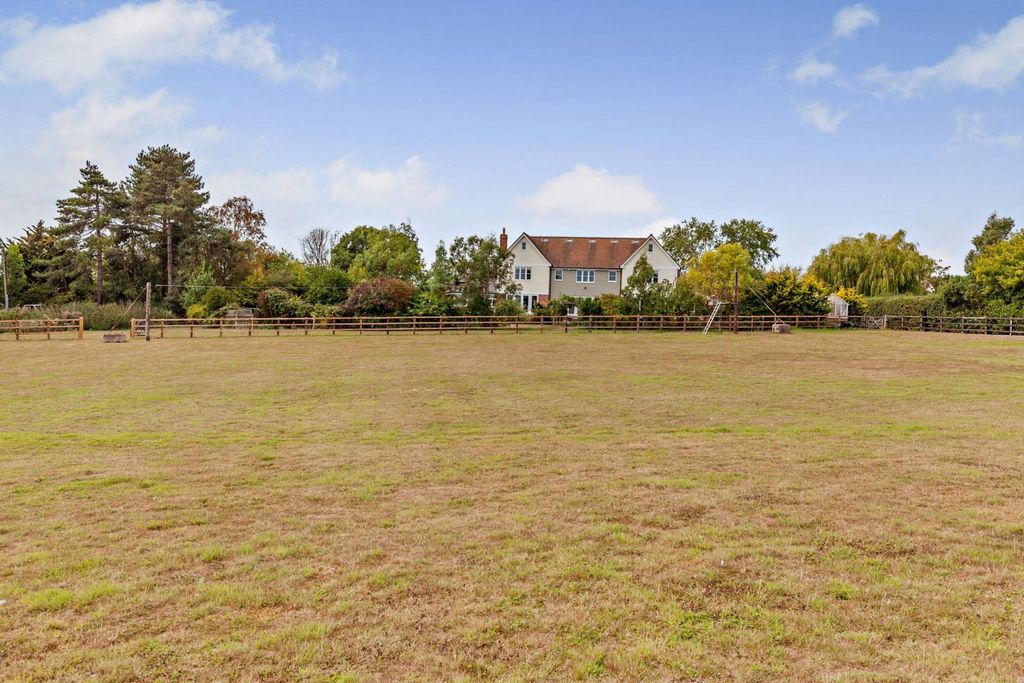 Property photo 2 of 21 Picture No. 22