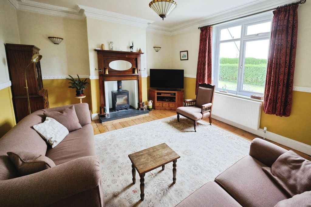 Property photo 2 of 26 Pbox-Img.Jpg