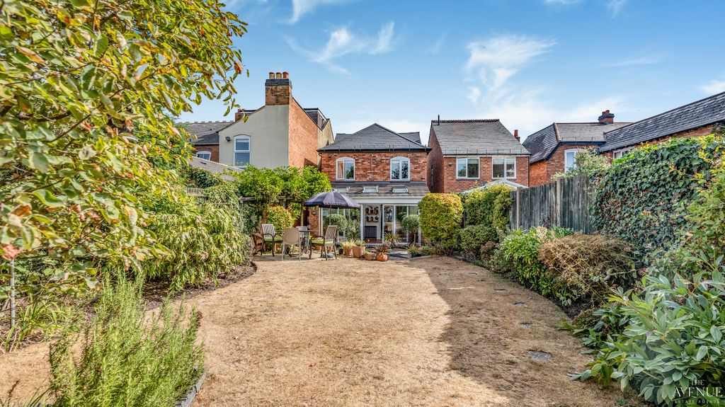 Property photo 2 of 37 5296623
