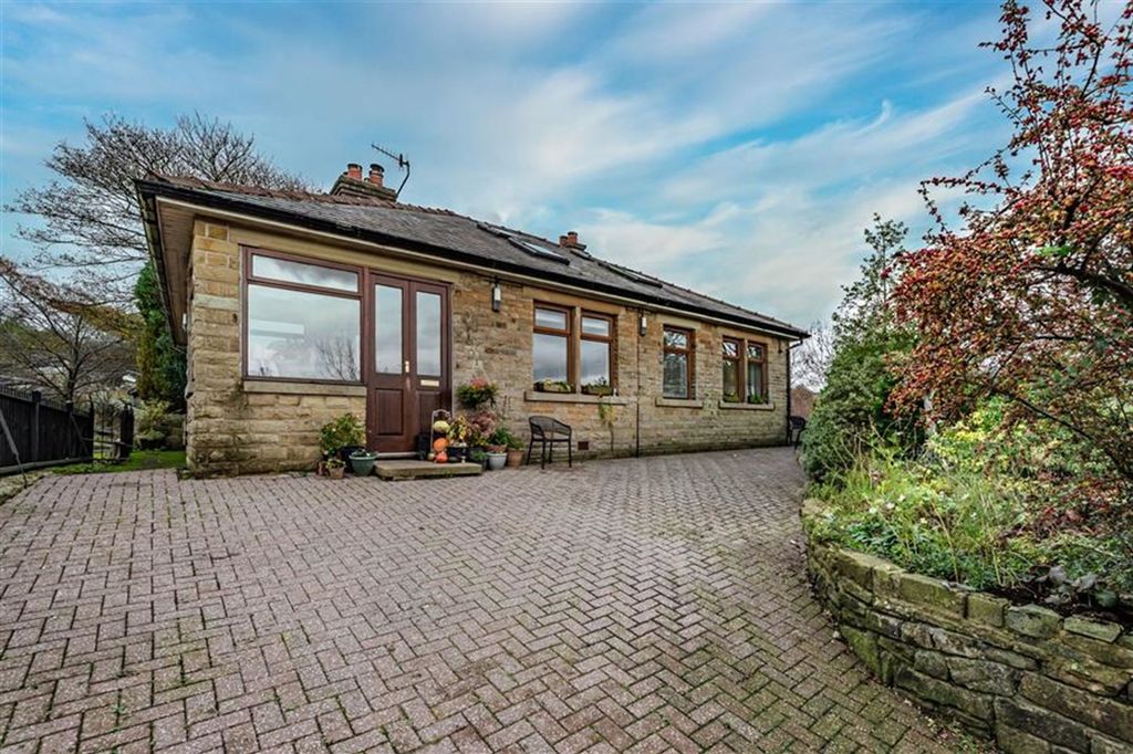 Additional image 28 of 4 bed detached house for saleBute Street, Glossop SK13