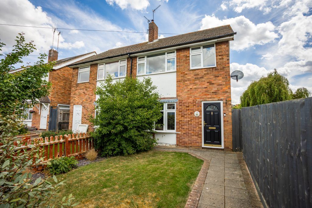 Property photo 1 of 31