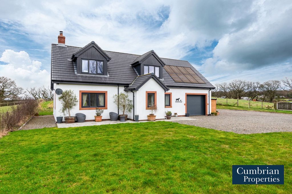 Property photo 1 of 28 External