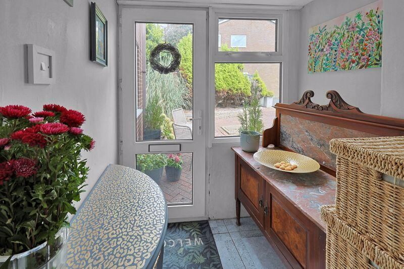 Property photo 2 of 28 97586_12738408_Img_01_0000.Jpeg