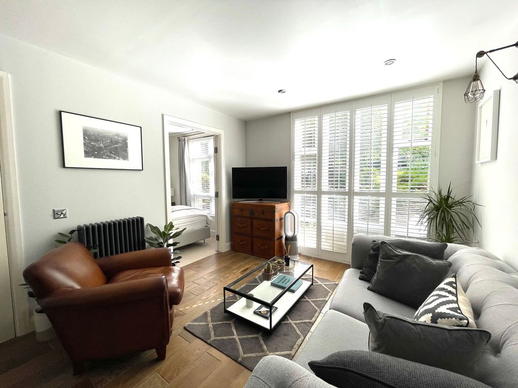 Property photo 1 of 19 Reception Room