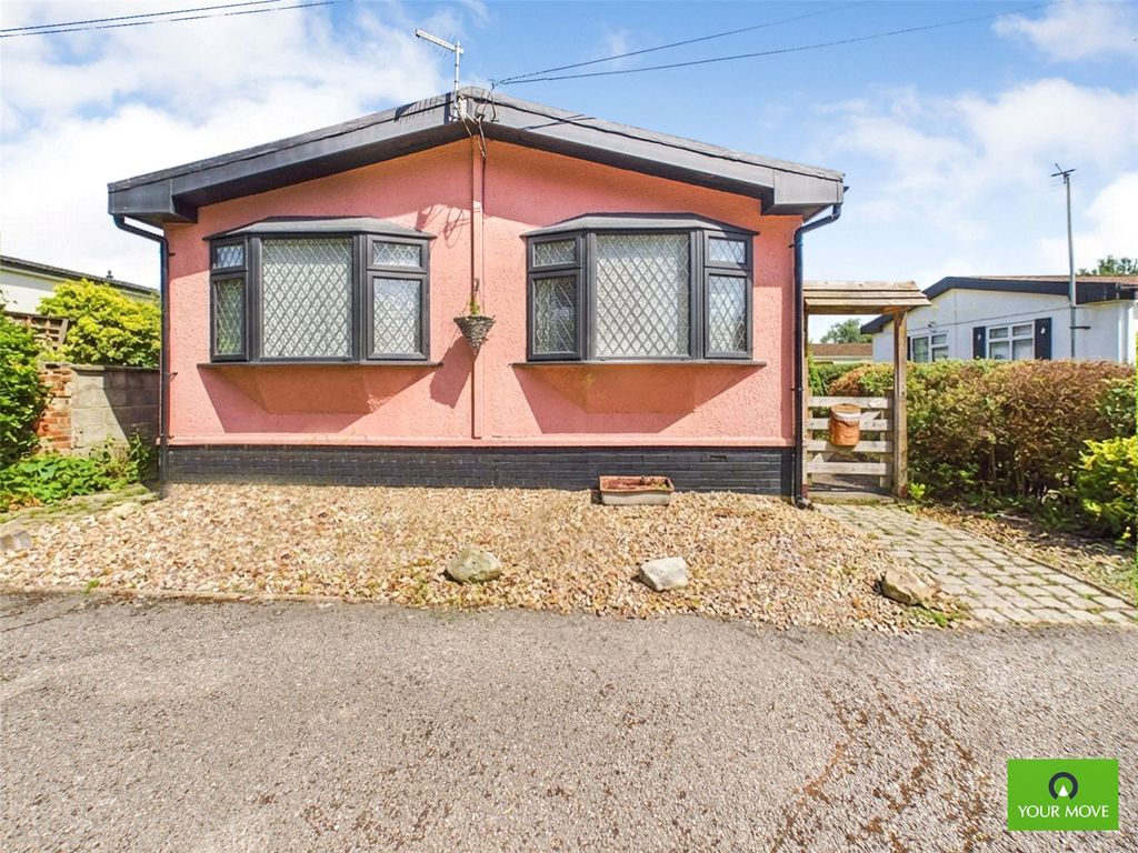 Property photo 1 of 10 Front