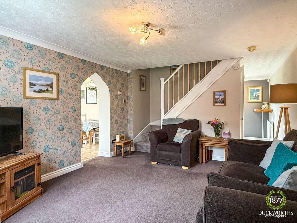 Property photo 2 of 19