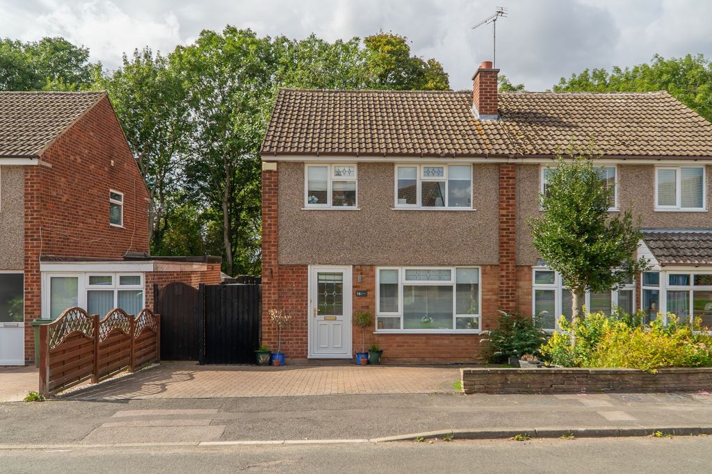 Property photo 1 of 34
