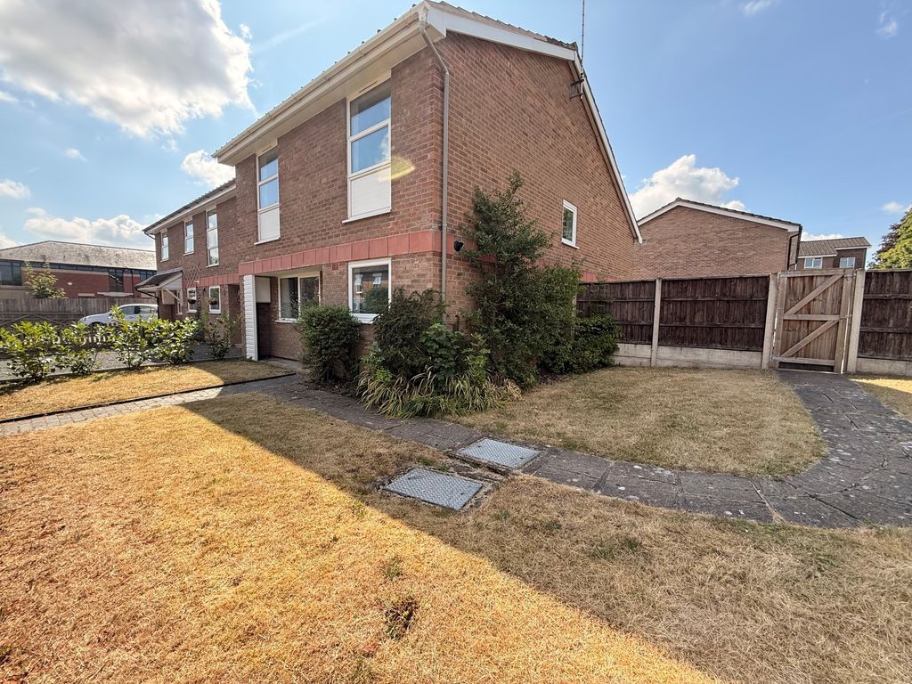 Property photo 1 of 13