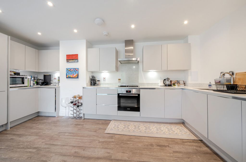 Property photo 3 of 15 1453422-13-69F208...