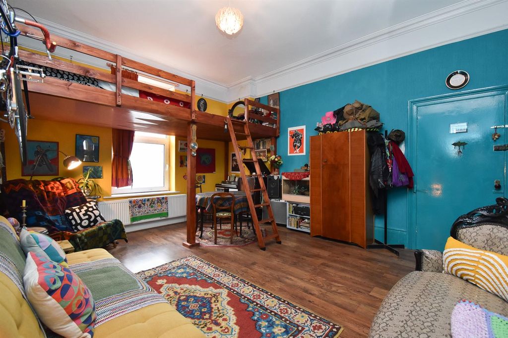 Property photo 3 of 9 Open Plan Living Space