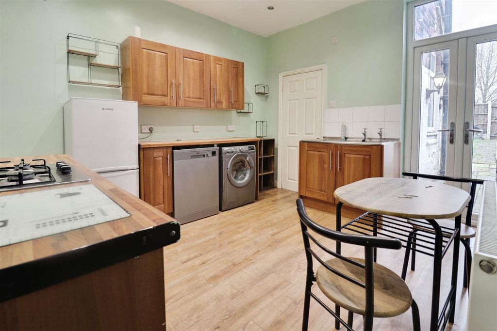 Property photo 3 of 16 7Fbebb14-Img_9814-Img_9816.Jpg