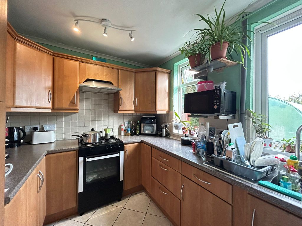 Property photo 3 of 14