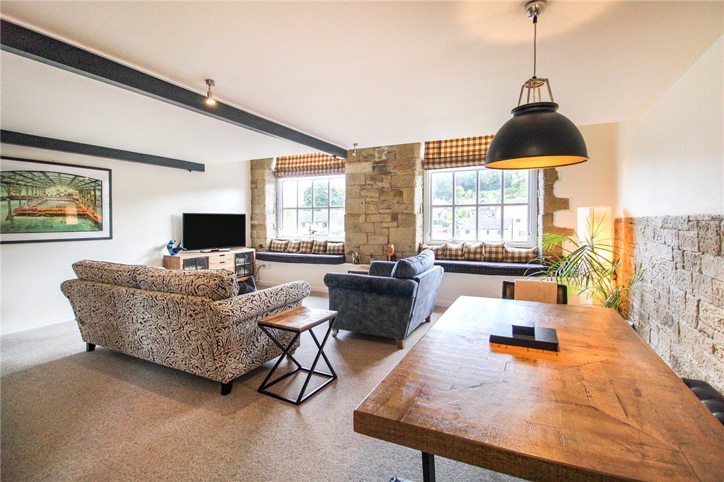 Property photo 3 of 20 Open Plan