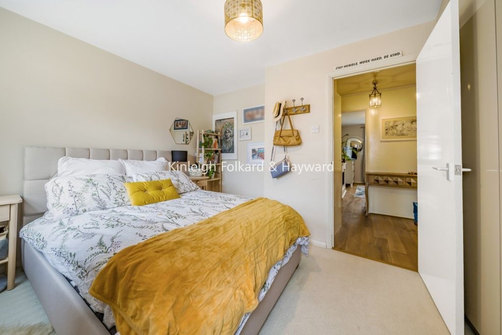 Property photo 3 of 7 2Bfc4287-03Da-43c4-9