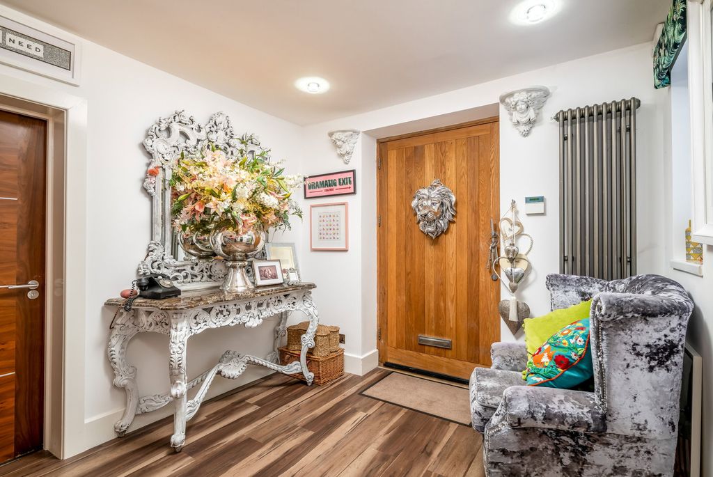 Additional image 5 of 6 bed detached house for saleWilbury Road, Letchworth Garden City SG6