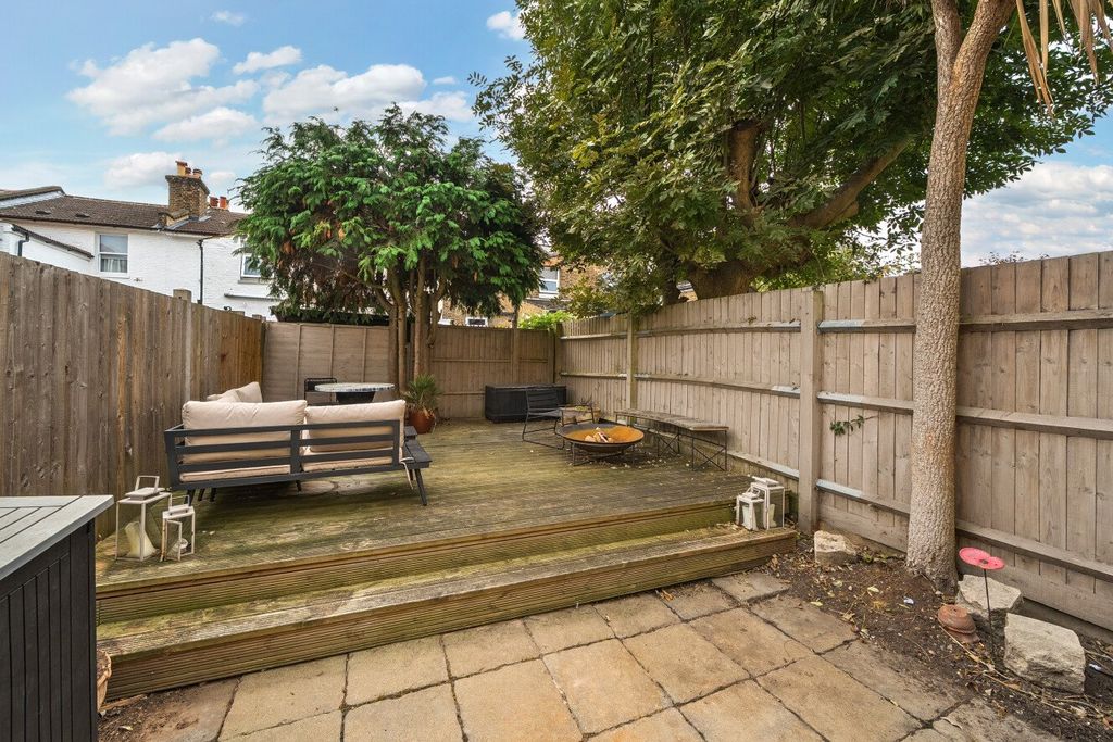 Property photo 3 of 15 Picture No. 06