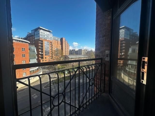 Property photo 1 of 18 Balcony.Jpg