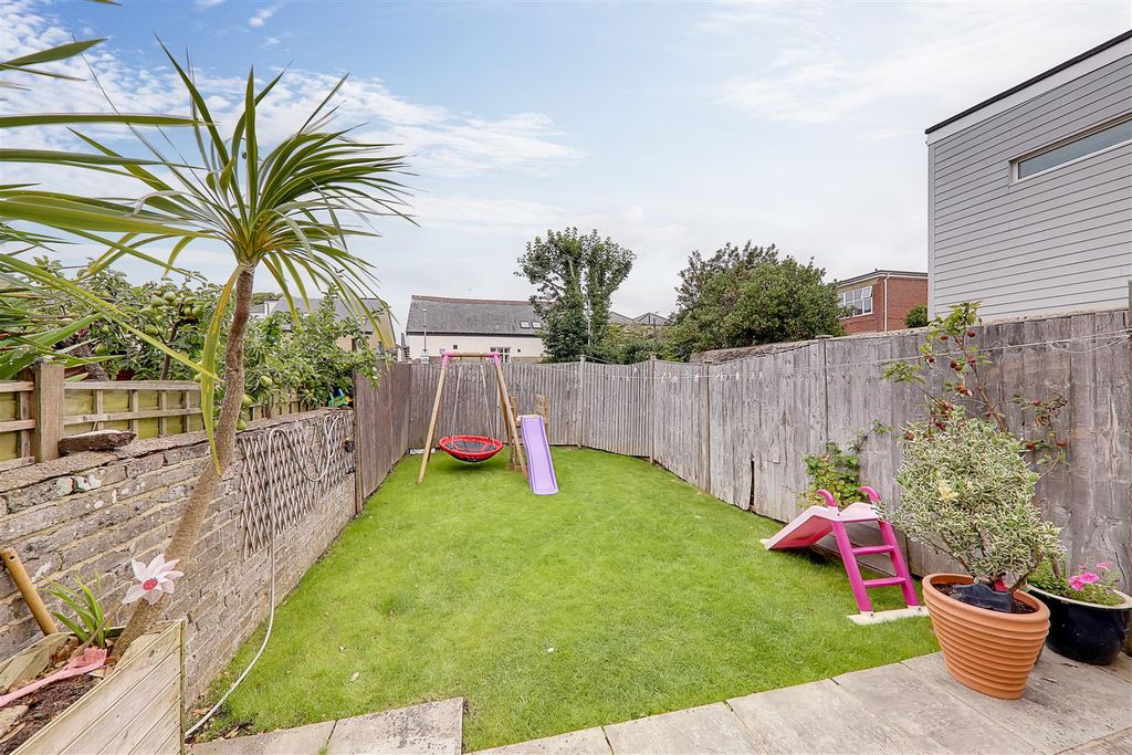 Property photo 3 of 12 Img_6904-Img_6906.Jpg
