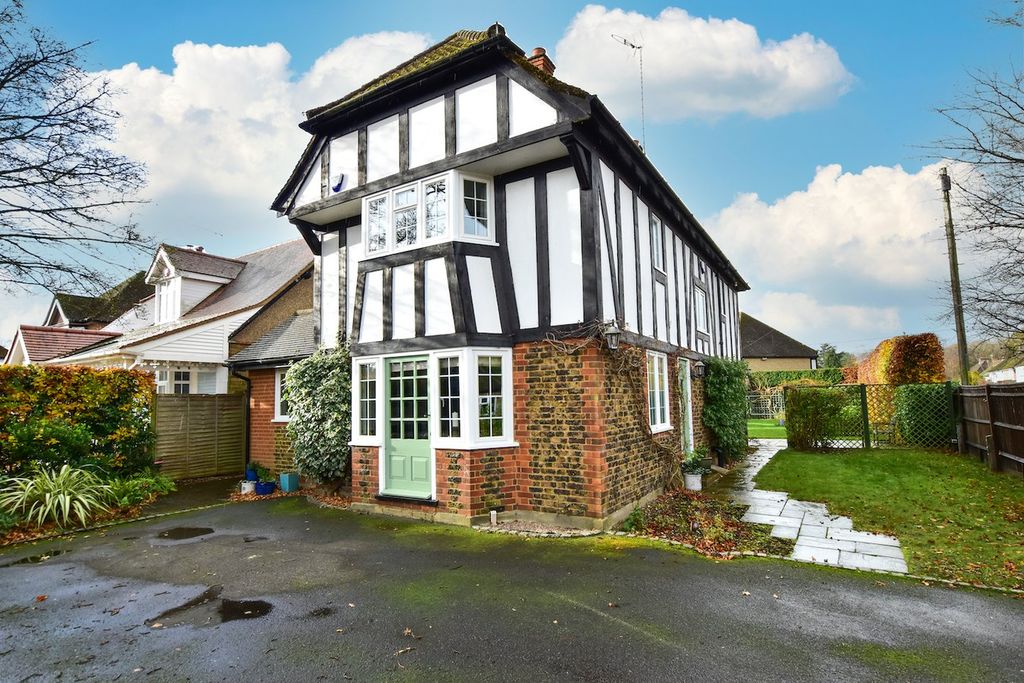 Property photo 1 of 21