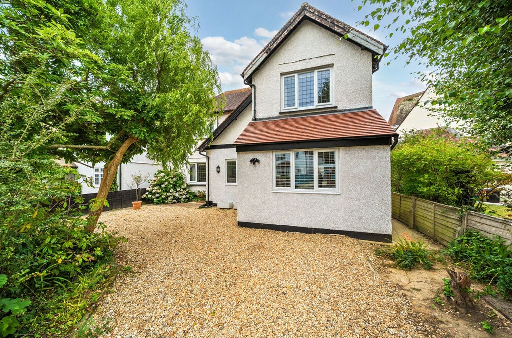 Property photo 1 of 21