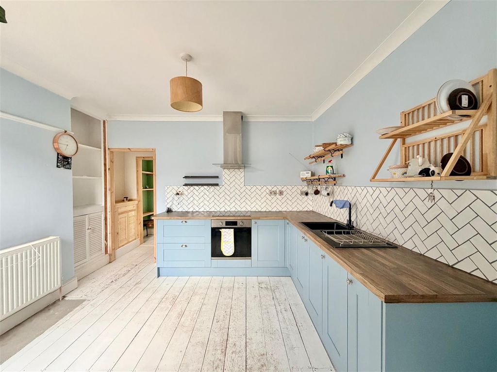 Property photo 3 of 11 Img_1241.Jpeg