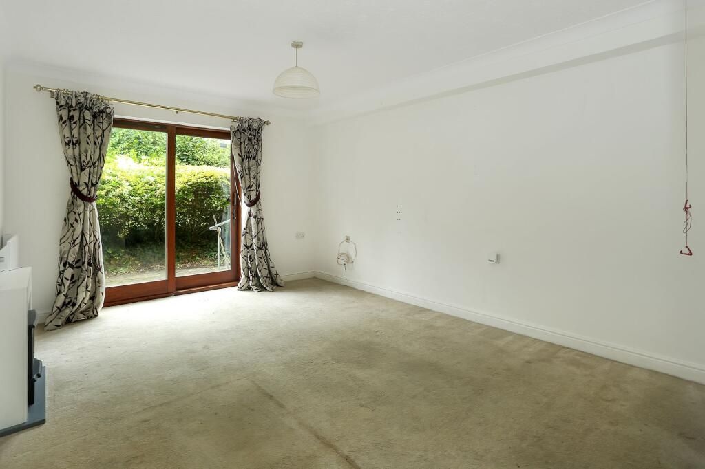 Property photo 3 of 12 Image