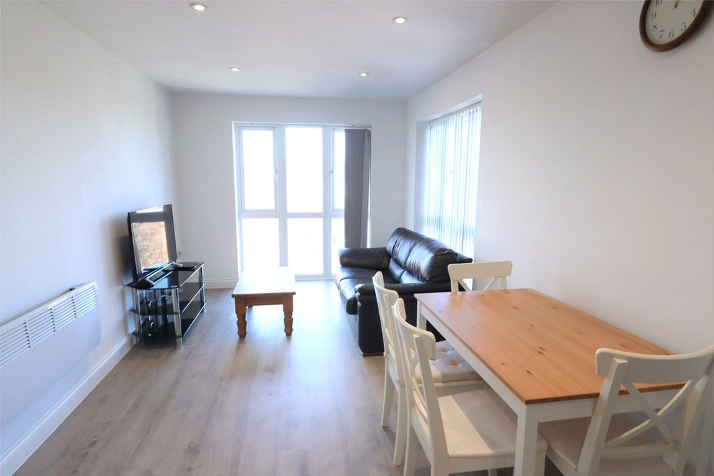 Property photo 2 of 9 Picture No. 03