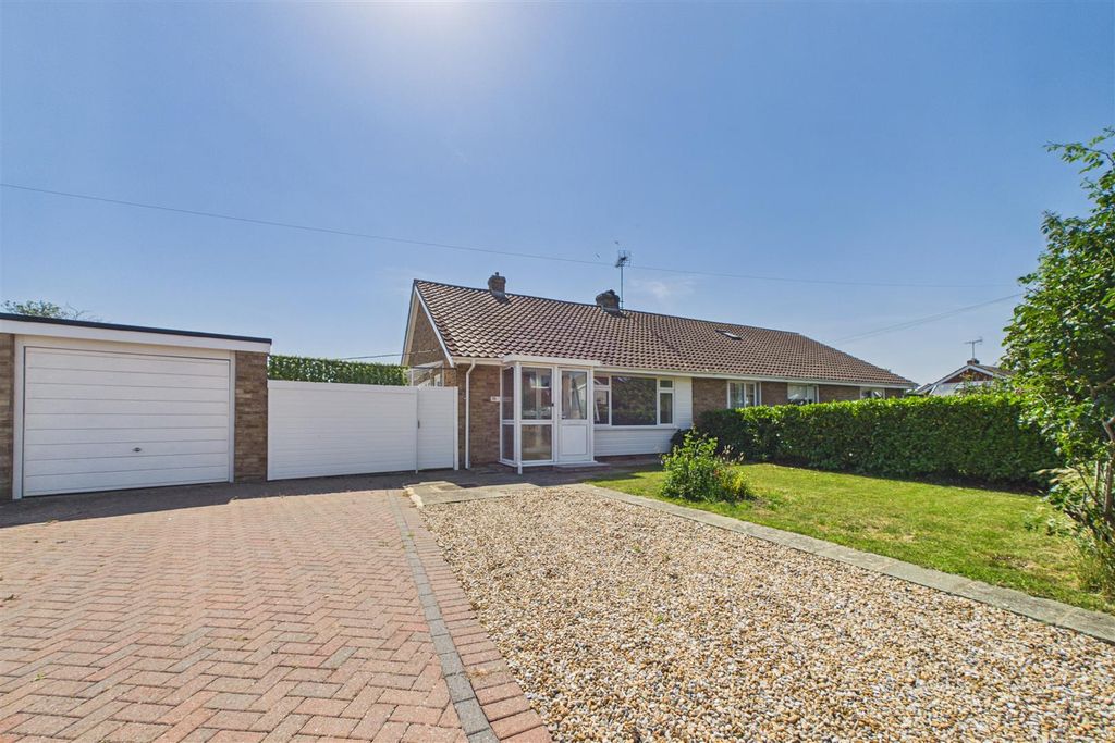 Property photo 1 of 17 Cam01894G0-Pr0314-Still003.Jpg