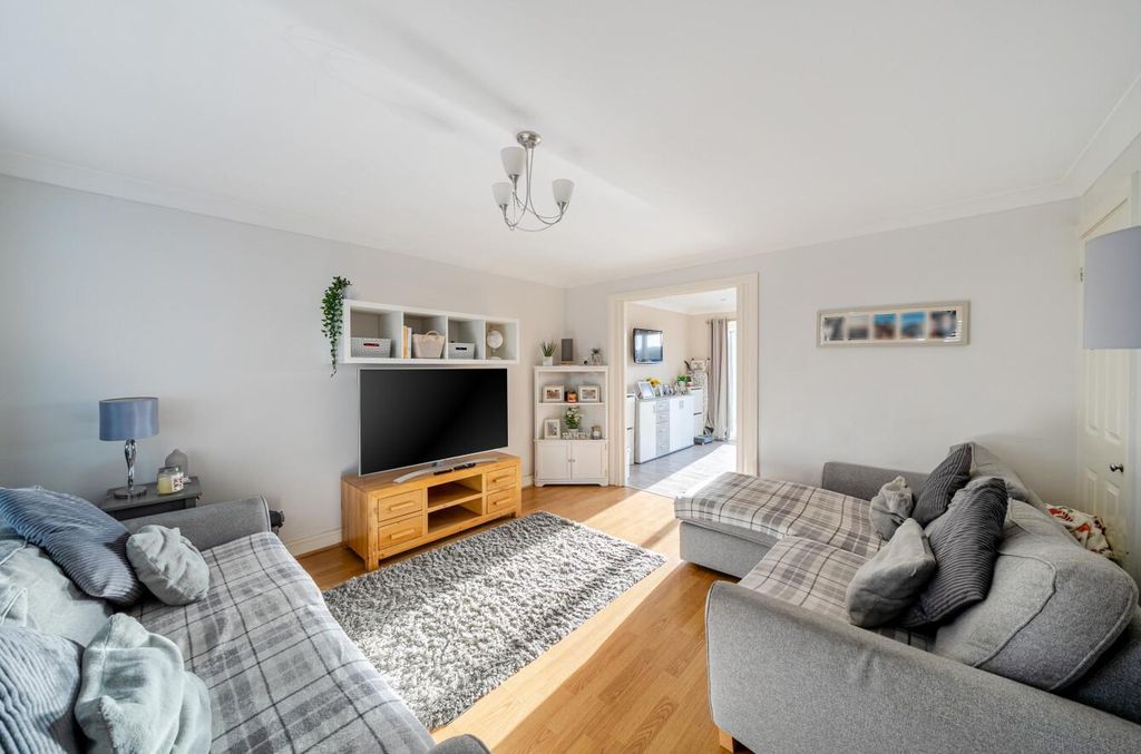 Property photo 1 of 21 1400948-15-696E0Fb63F504.Jpg