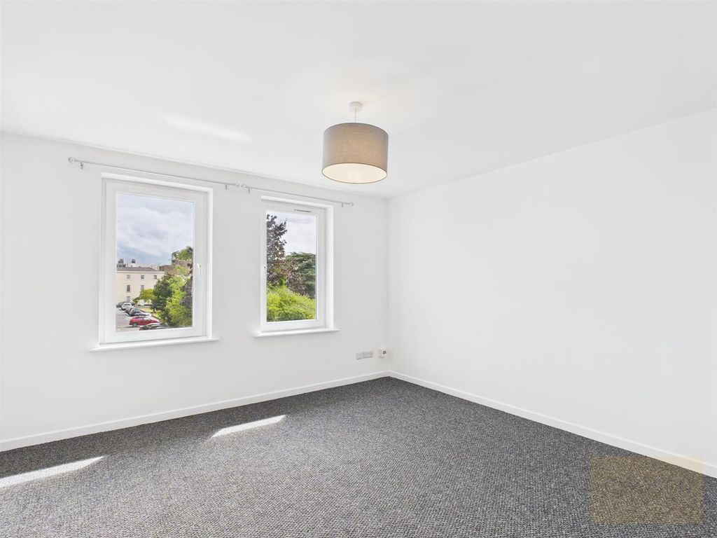 Property photo 2 of 7 Cam01118G0-Pr0328-Still002.Jpg