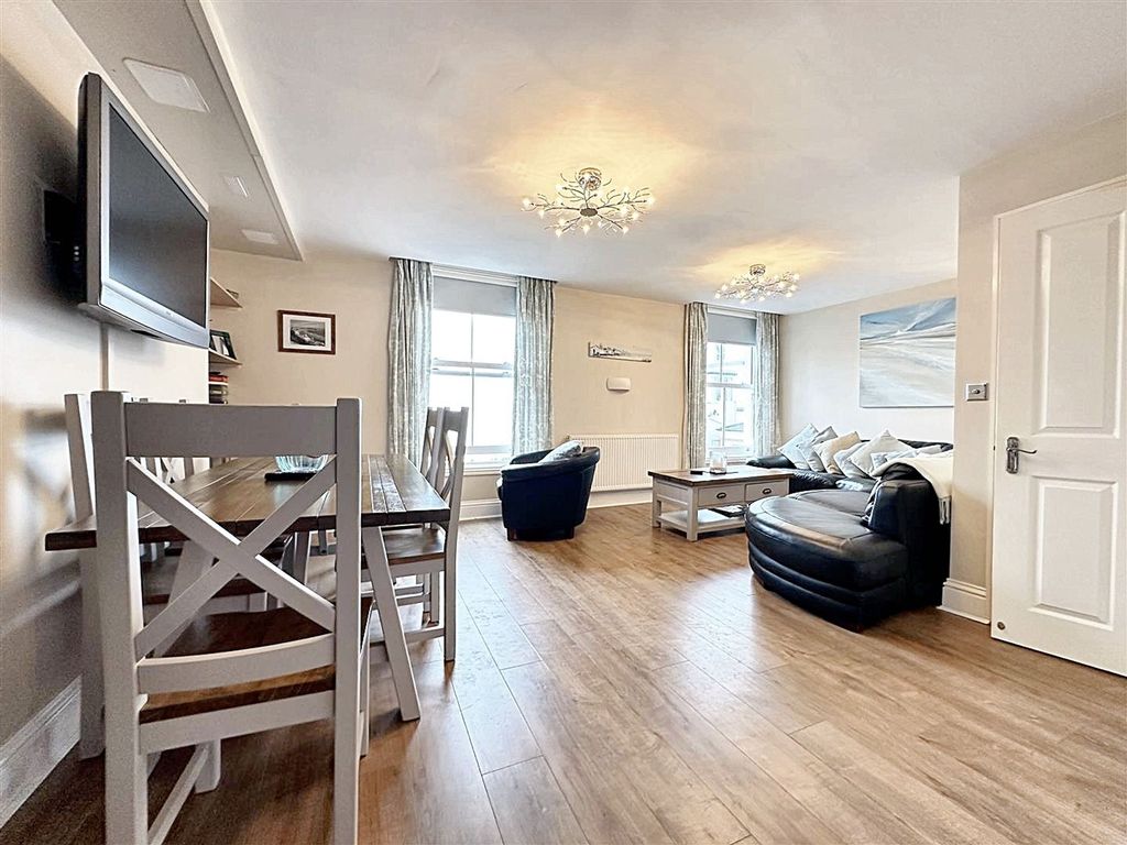 Property photo 2 of 17 Img_8348.Jpeg