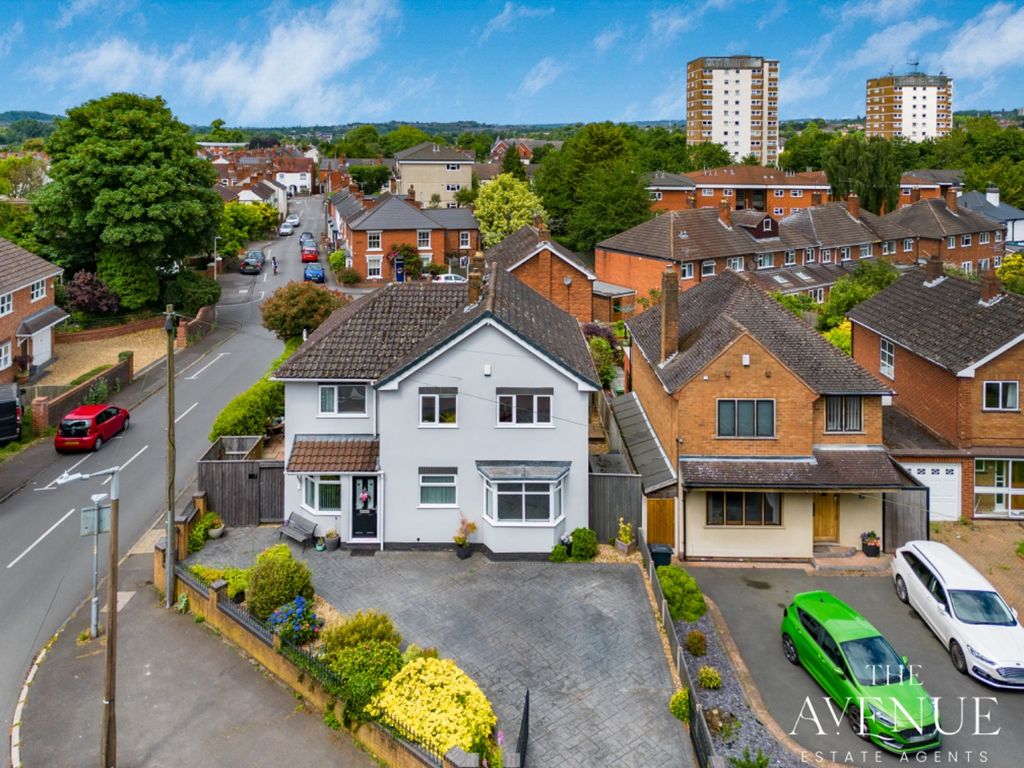 Property photo 1 of 32 3307160