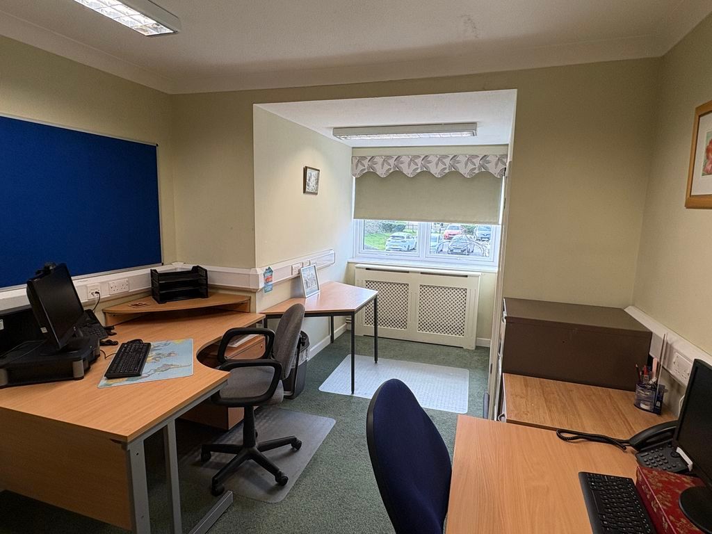 Property photo 2 of 4 Photo 5