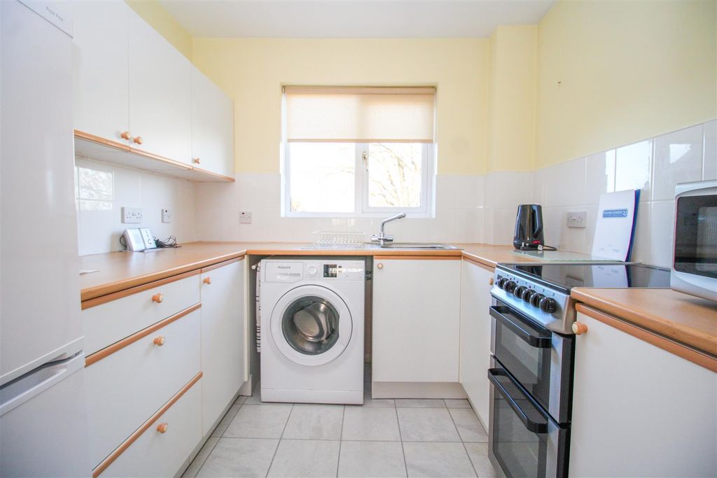 Property photo 3 of 8 Img_7981.Jpg