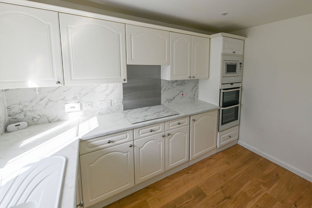 Property photo 3 of 9 Photo 3