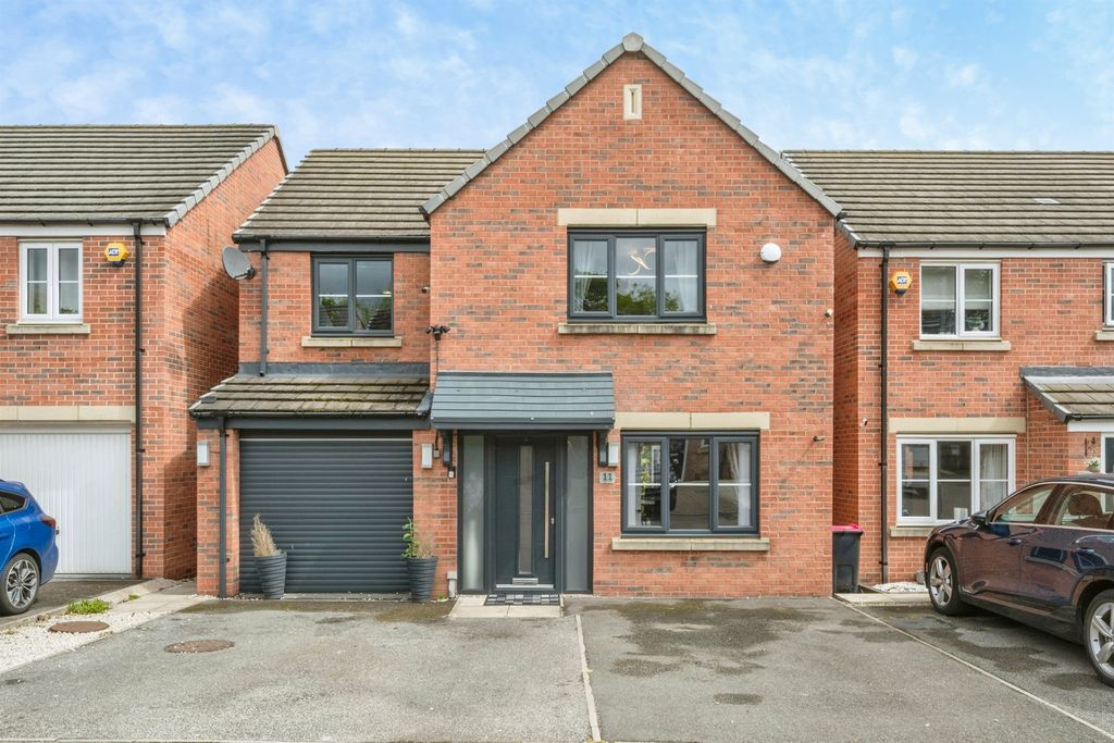Property photo 1 of 23