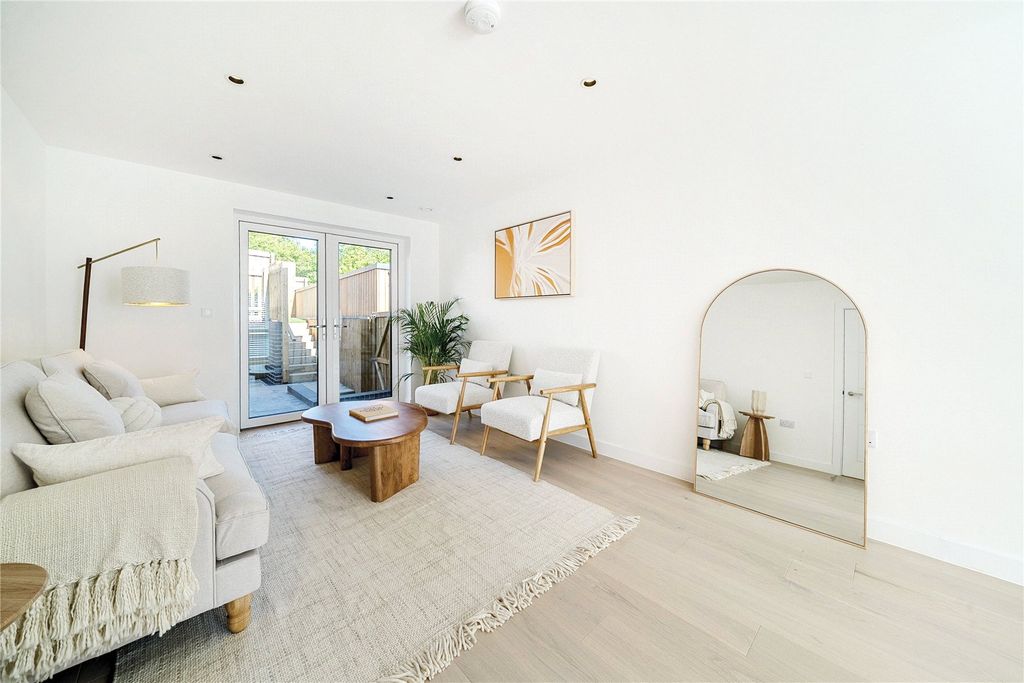 Property photo 3 of 12 Living Room